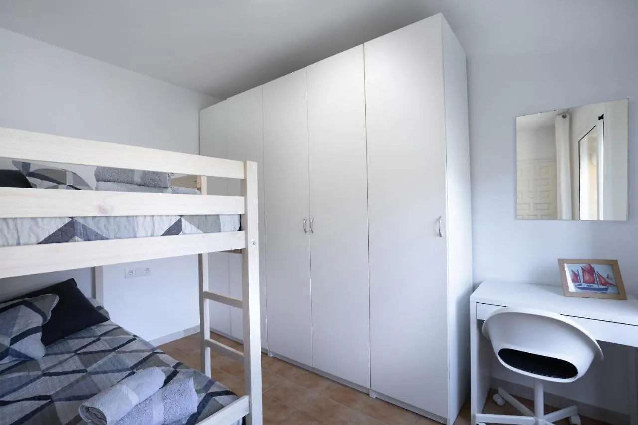 Bonita Casa Adosada Con Jardin Privado Y Piscina Comunitaria Calella De Palafrugell Holiday home