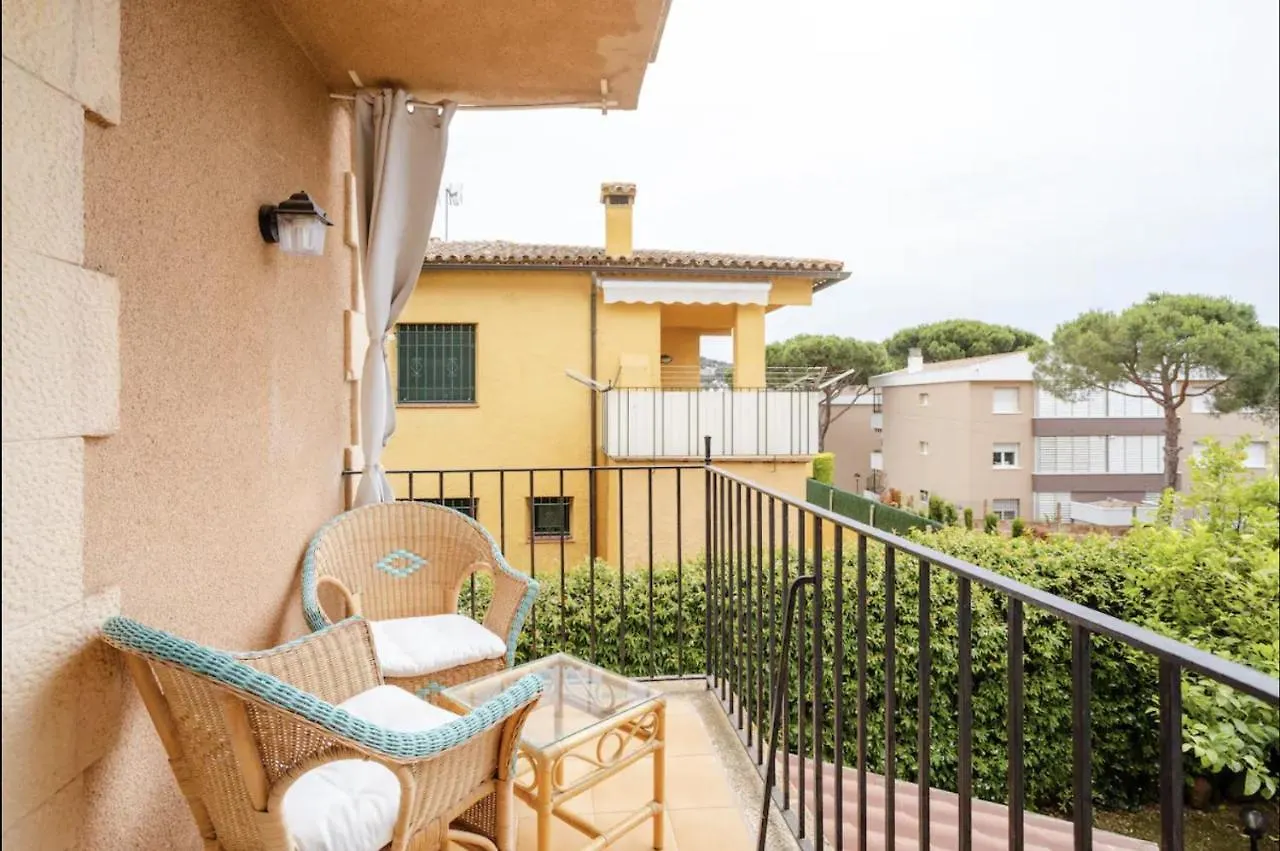 Bonita Casa Adosada Con Jardin Privado Y Piscina Comunitaria Calella De Palafrugell 0*,
