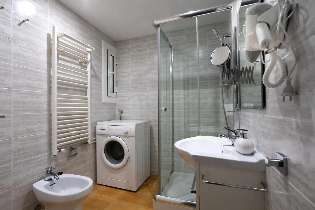 Dom wakacyjny Bonita Casa Adosada Con Jardin Privado Y Piscina Comunitaria Calella De Palafrugell